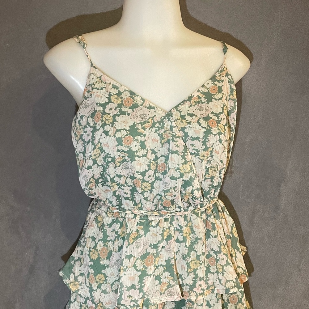 green flower dress